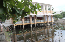 Quận tự cấp phép cho doanh nghiệp xây nhà hàng trên hồ điều tiết