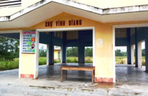 Dân xã nghèo bãi ngang 'chê' chợ tiền tỷ