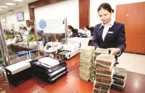 Cần giải pháp quyết liệt với các ngân hàng yếu kém