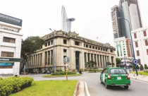 Nên chọn tăng trưởng hay lạm phát?