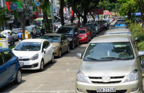 Gửi xe giá "bèo", doanh nghiệp không muốn đầu tư bãi đỗ xe ở TP HCM