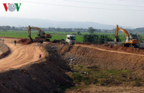 Cao tốc Đà Nẵng-Quảng Ngãi: Nhà thầu và người dân thiếu tiếng nói chung