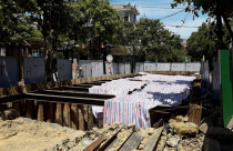 TT - Huế: Thi công dự án môi trường nước gây nứt nhà dân