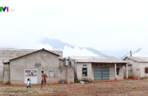 Lào Cai: Khu tái định cư tránh lũ vắng vẻ do thiếu hạ tầng thiết yếu