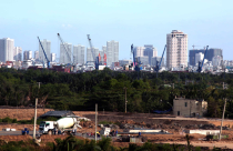 Bất động sản bị “thổi” giá