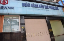 Mua ngân hàng 0 đồng: Phải xem xét lại!