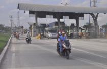 Bất cập bán vé tháng ở nhiều trạm BOT ở TP HCM