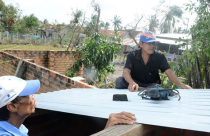 Sau bão số 12, vật liệu xây dựng tại Khánh Hòa tăng giá