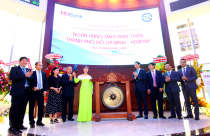 HDBank chính thức niêm yết trên HOSE