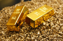 Điểm tin sáng CafeLand: Giá vàng và USD lao đầu giảm không phanh