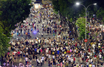 Hà Nội chưa xem xét mở rộng phố đi bộ