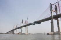 Quảng Ninh: Hợp long cầu Bạch Đằng nghìn tỷ vào dịp 30/4