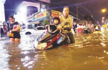 TP.HCM: Tình trạng ngập nước ngày càng gay gắt