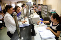 Bãi bỏ điều kiện khuyến khích mua bán nợ