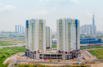 Khối ngoại vẫn âm thầm đổ bộ vào thị trường bất động sản