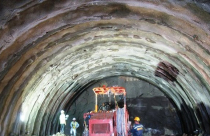 Tháng 12/2018, hoàn thành hầm Cù Mông gần 4.000 tỉ