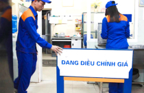 Điểm tin sáng: Giá xăng có thể tiếp tục tăng mạnh