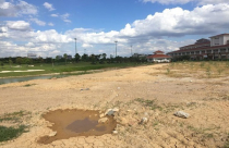 Không được lấy đất sân golf để xây nhà ở thương mại