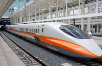 Đường sắt Bắc-Nam 60 tỷ USD: Bù lỗ 12 năm ròng, lo nợ công cao vời vợi