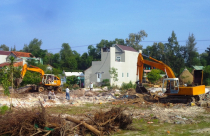 Bất động sản 24h: Còn nhiều vướng mắc trong công tác giải phóng mặt bằng