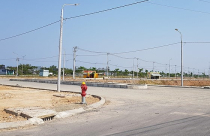 Đà Nẵng: Buộc tháo dỡ các ki-ốt xây dựng trái phép, kinh doanh bất động sản