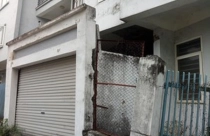 Hàng chục căn nhà nứt toác tại Hà Nội: Vì sao chưa rõ nguyên nhân?