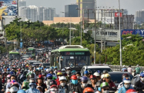 Hai trục đường khốn khổ vì kẹt xe ở quận 7, TP.HCM