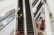 Bất động sản 24h: TP.HCM - TTTM, siêu vắng bóng vì corona