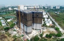 Cất nóc dự án Saigon Intela