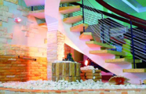 Sử dụng gầm cầu thang hiệu quả