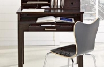 Trang trí bàn làm việc gọn gàng và linh hoạt