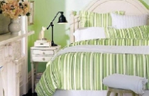 Giường ngủ vào hè 