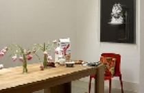 Bàn ăn đơn giản, đẹp mắt và độc đáo 