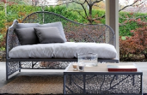 Kiểu bàn ghế trang nhã kê ngoài trời 