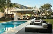 Bể bơi lý tưởng cho mùa hè rực nắng