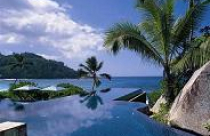 Những bể bơi khách sạn ấn tượng nhất thế giới