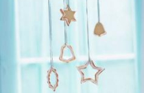 Trang trí cửa sổ đơn giản