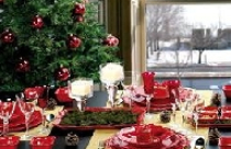 Bàn tiệc rực rỡ cho đêm Giáng Sinh 