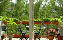 Làm đẹp ban công nhà bạn theo phong thủy 