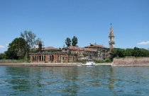 Hòn đảo bị quỷ ám ở Italy