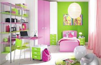 Hồng kết hợp xanh, hai gam màu 'hot' cho mùa hè