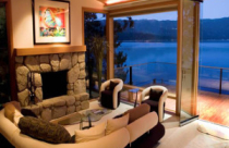 Những kiểu phòng khách "ngược" phong thủy