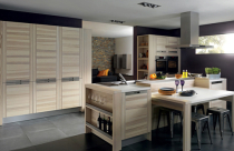 Nhà bếp hiện đại và tiện dụng