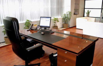 Tránh nguy cơ bị sa thải bằng thuật phong thủy nơi làm việc