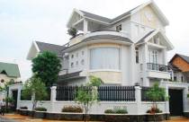 Cách bố trí cửa thông ra hành lang