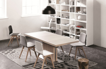 Bàn ăn mở rộng tiết kiệm không gian