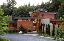 Ngôi nhà 4 tầng siêu tiết kiệm nhờ pin mặt trời