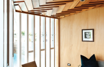 Đừng quên làm đẹp trần nhà