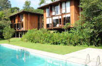 Nhà gỗ thiết kế thông minh và bền vững tại São Paulo