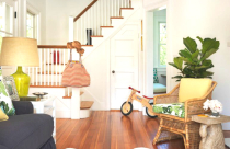 Nắng xuân trong nhà